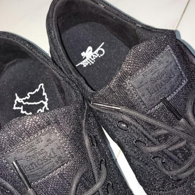 Janoski civilist store
