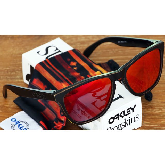 Oakley Frogskins Fallout Collection 