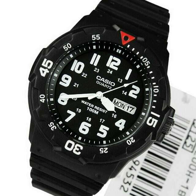 Casio MRW-200H-1B with Warranty Card And Box, Men's Fashion, Activewear ...