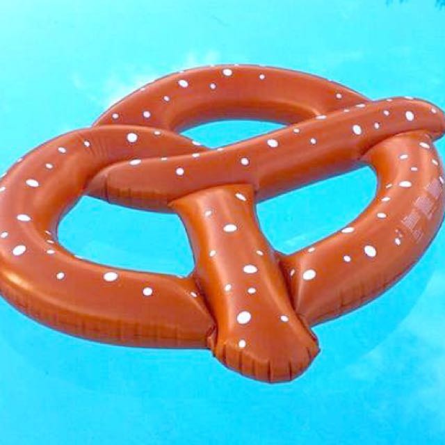 pretzel float