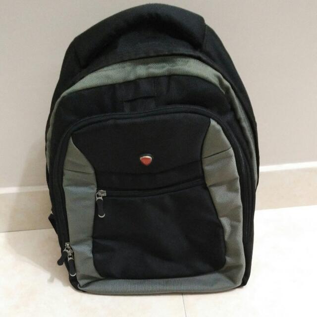 polo laptop backpack