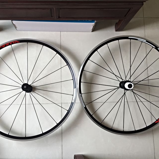 Syncros hot sale wheels 700c