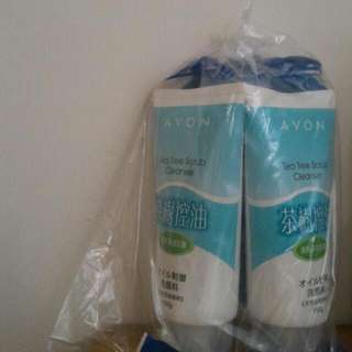 雅芳茶樹控油洗面乳 Avon Tea Tree Scrub Cleanser