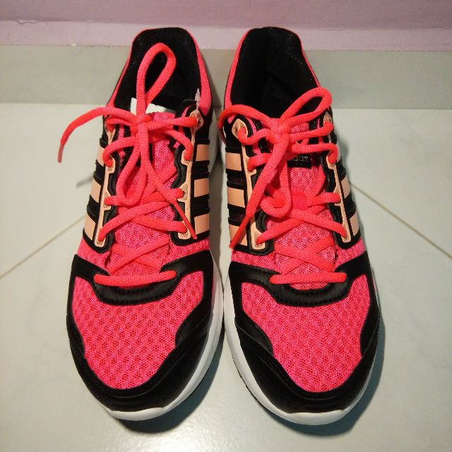 ADIDAS Galaxy W Running Shoes, Sports on Carousell