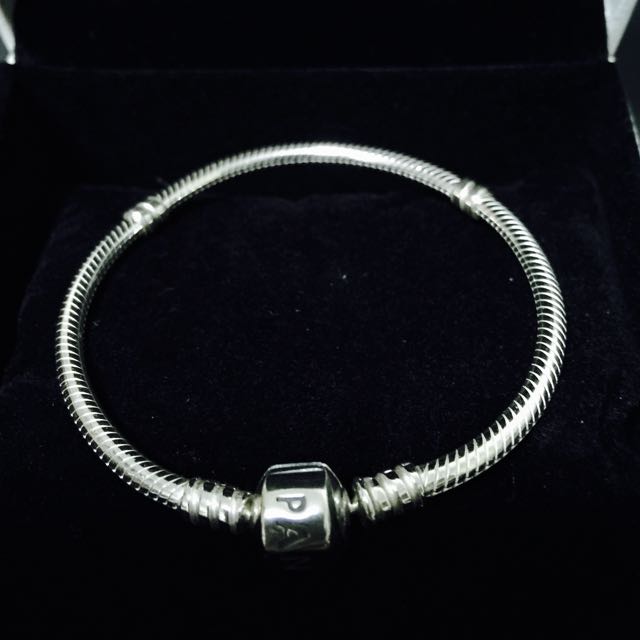 PANDORA CHARM BRACELET STERLING SILVER No. 590702HV Women s