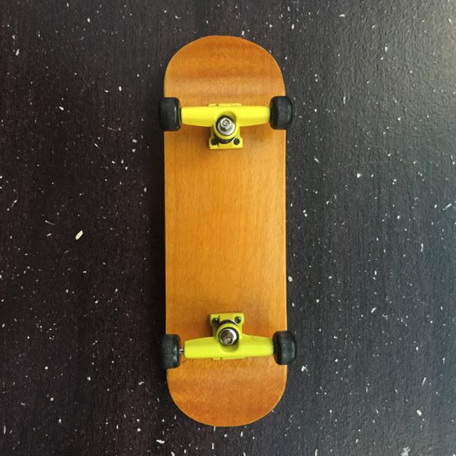 Prowood Fingerboard, Hobbies & Toys, Toys & Games on Carousell