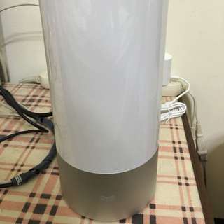 小米 炫彩智慧型  YEELIGHT 小蟻智能床頭燈
