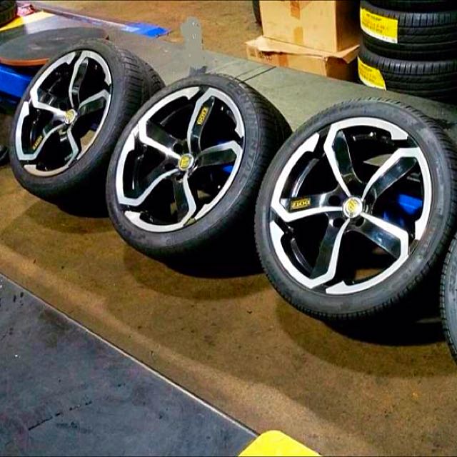 Dotz Hanzo 18" Rims (With Tyres), Car Accessories on Carousell
