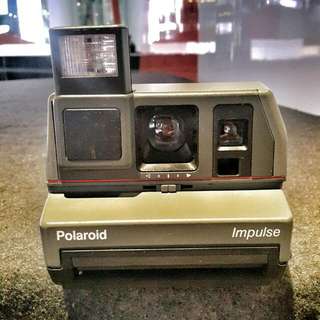 Polaroid Impulse 600 One Step Camera