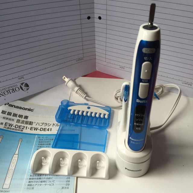 Panasonic Doltz Ion Linear Sonic Toothbrush AC100120V EWDE21A