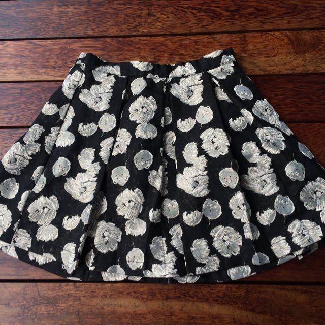 Floral skirt forever 21 shop