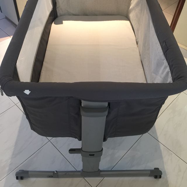 Pre Loved Chicco Next 2 Me Bedside Crib Babies Kids On Carousell