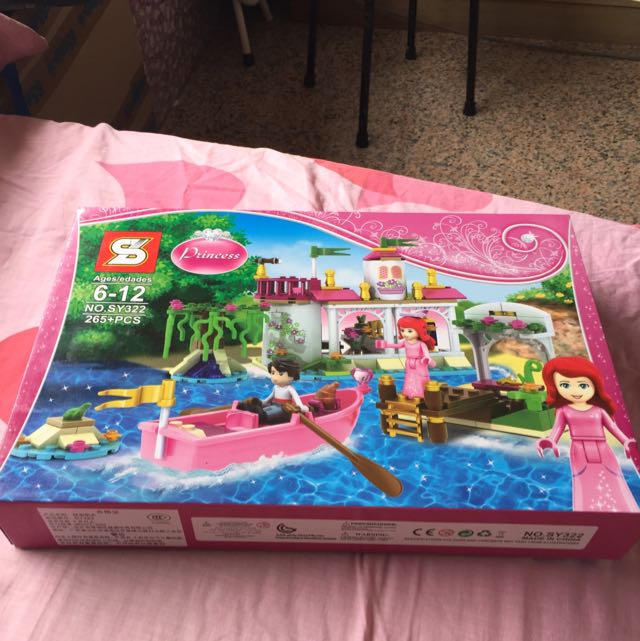 Lego Ariels Magical Kiss