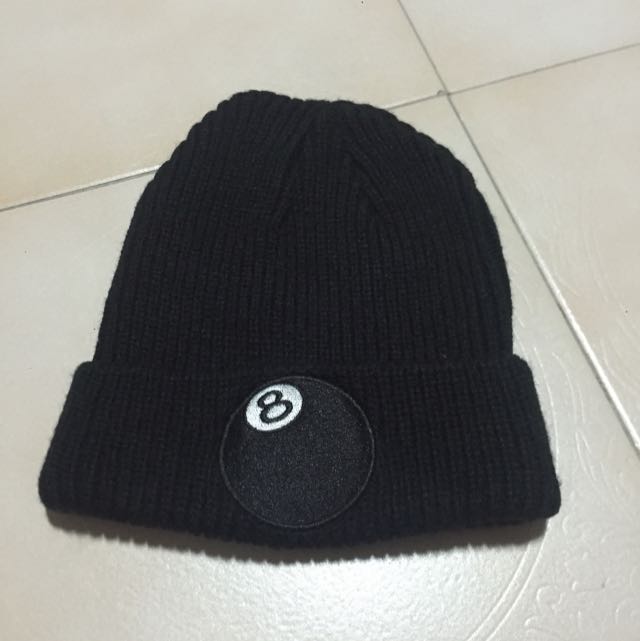 8 ball beanie