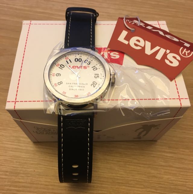 Brand New Levi's Watch with 2 Years Warranty, Mobile Phones & Gadgets,  Wearables & Smart Watches on Carousell