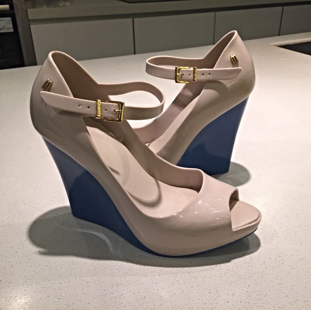 Melissa peep hotsell toe wedge