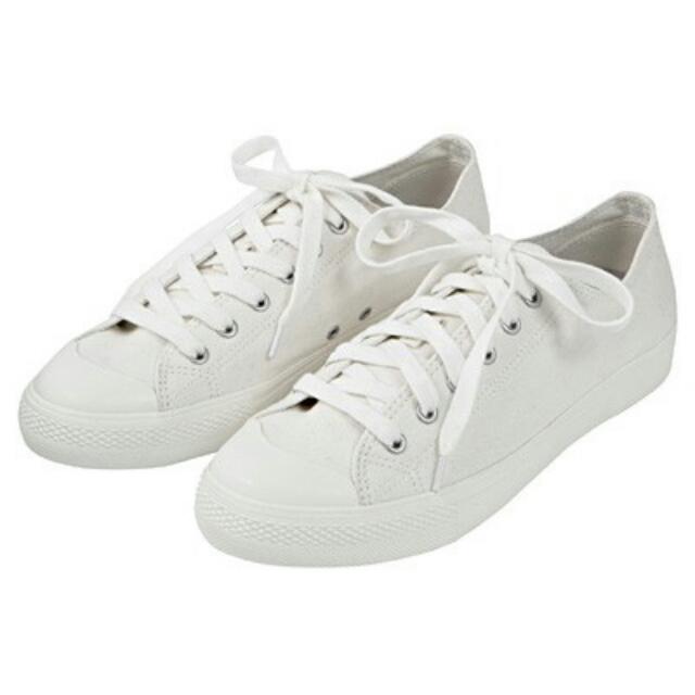 muji sneakers white