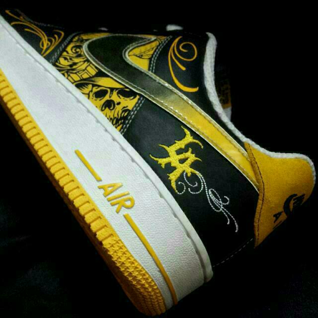 Nike air force clearance 1 mr cartoon