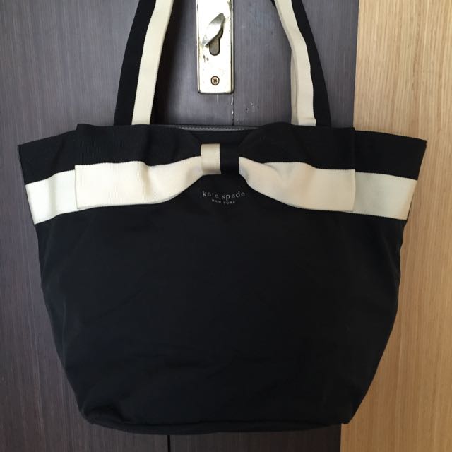 Kate spade bag hotsell with ribbon