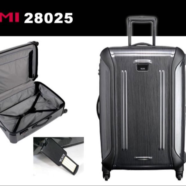 TUMI VAPOR LITE CARRY ON Everything Else on Carousell