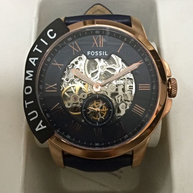 Me3054 fossil top