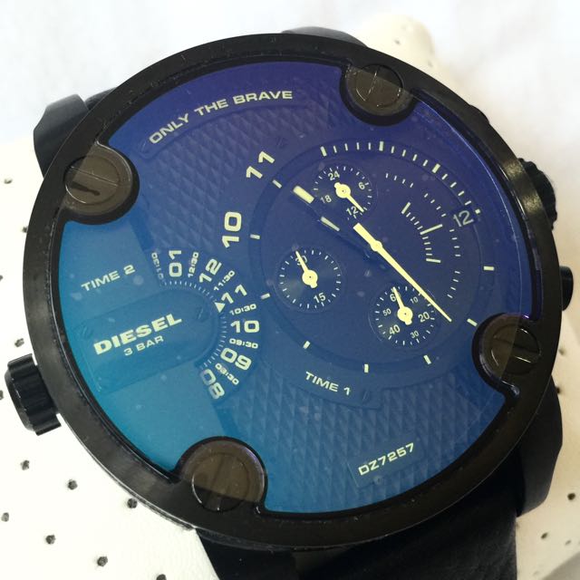 Mens big best sale face diesel watch