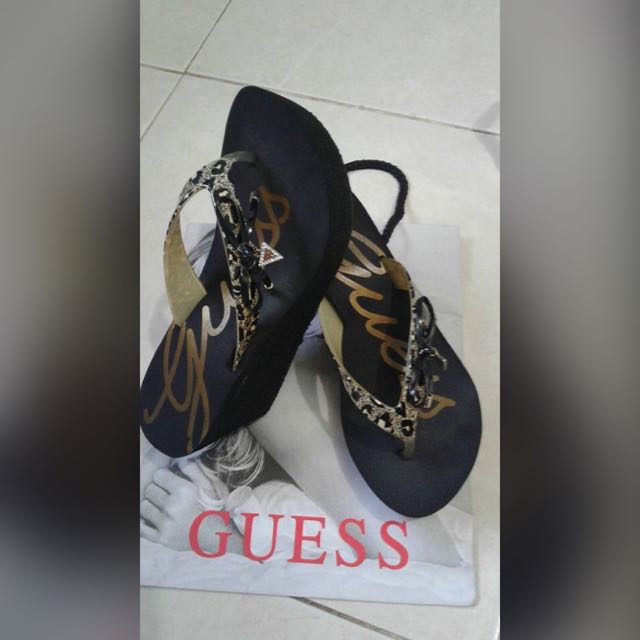sneaker wedges guess
