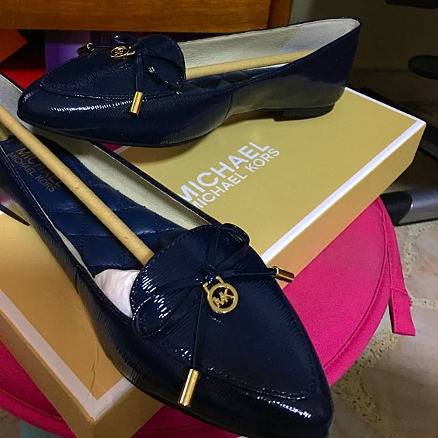 Michael Kors Nancy Flat Pointed Shoe