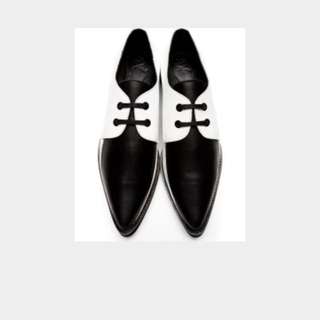 Authentic Alexander Mcqueen Black And White Leather Shoes