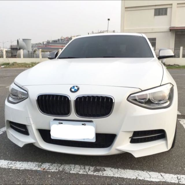 自售13 03 Bmw M135 實跑1萬5 汽車在旋轉拍賣