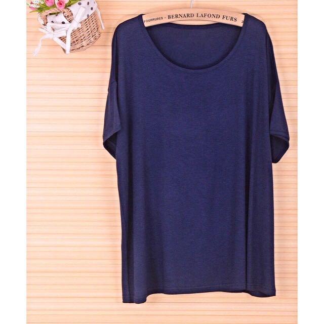 Basic Tee (Category: Shirts) located in Singapore. Submitted by ohmyshorts (Listing ID 38245382, Image 2). Description: .
