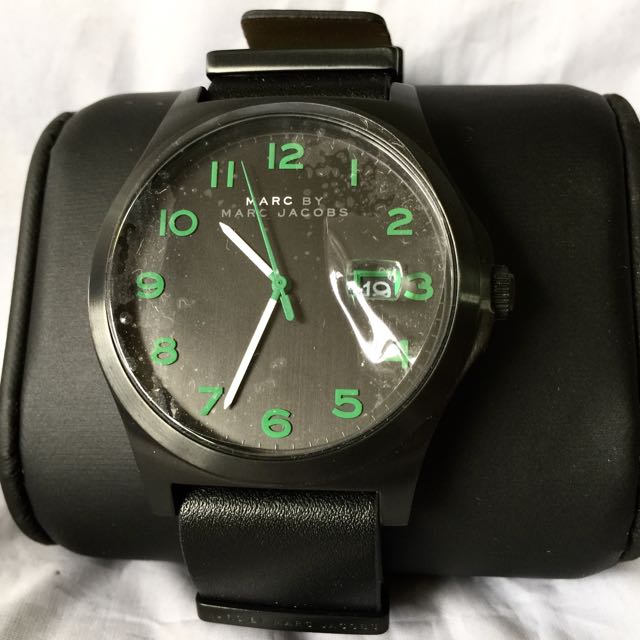 MARC BY MARC JACOBS Men s Black Jimmy Leather Strap Watch 100