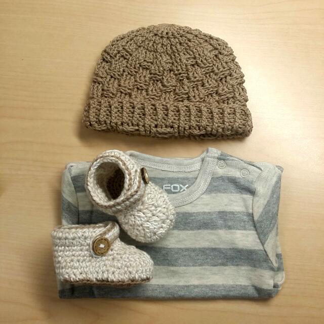 baby hat and booties