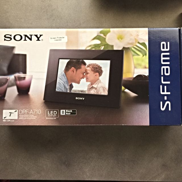 Sony Digital Photo Frame, Furniture & Home Living, Home Decor, Clocks
