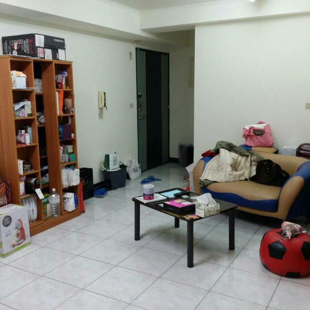 台中市南區兩房一廳一衛一陽臺出租 急租 賣屋租屋在旋轉拍賣