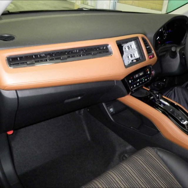 Customised Genuine Italian Leather Wrapping for Honda Vezel, Cars on