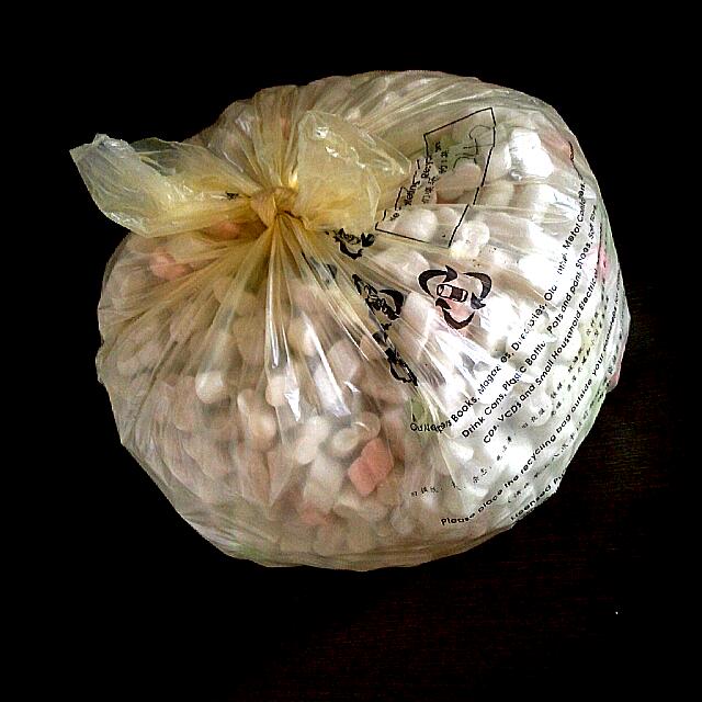 where to buy bubble wrap and packing peanuts