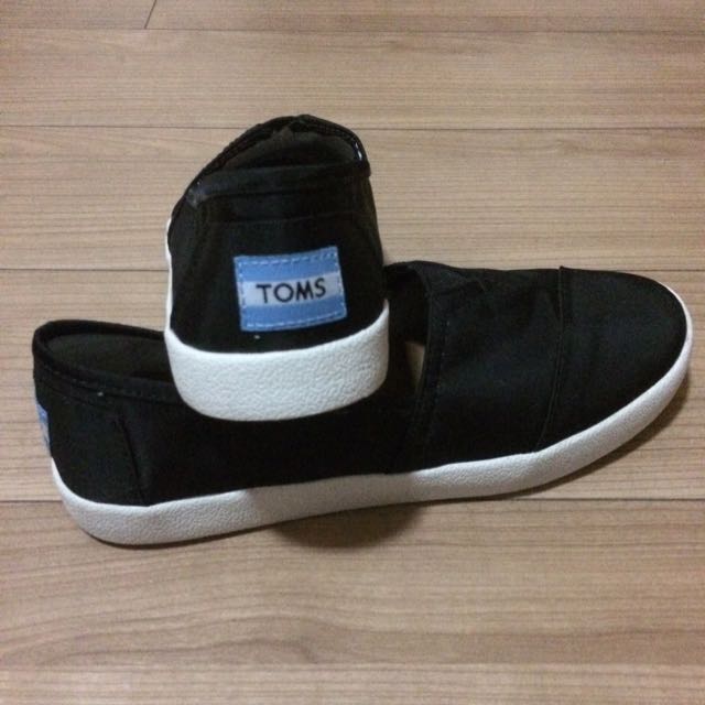 TOMS Black Coated Canvas Women s Avalon Slip Ons Women s Fashion Footwear Flipflops and Slides on Carousell
