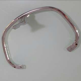 Vespa LX150 Original Seat Rail