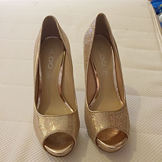 gold shoes for women