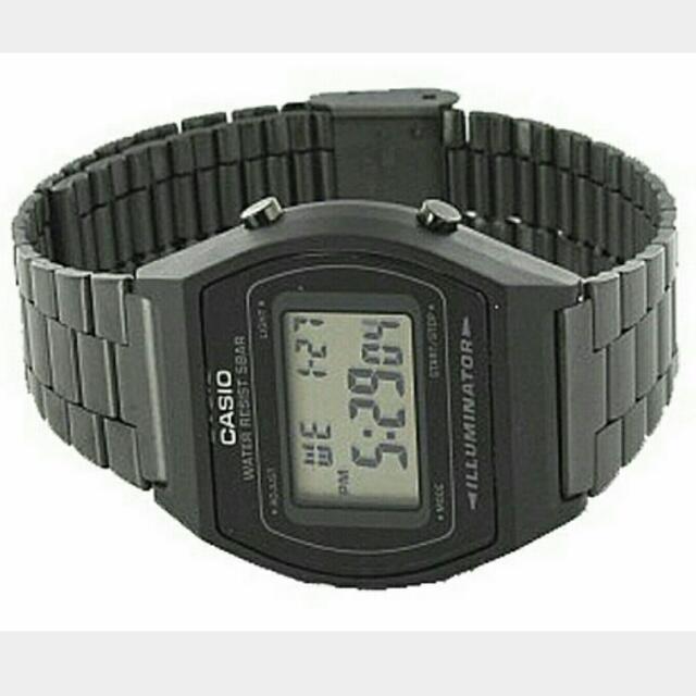 Casio classic chronograph top