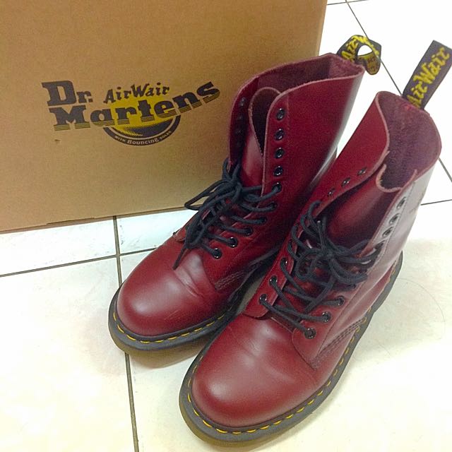 1490 cherry red