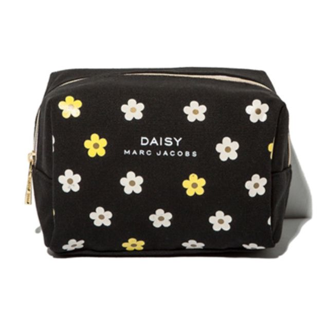 Marc Jacobs Daisy Pouch 2024 favors