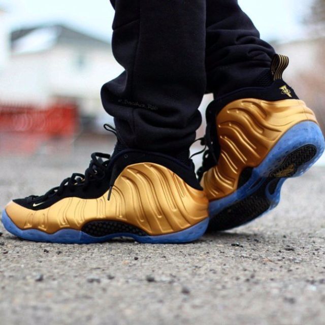 foamposite one metallic gold