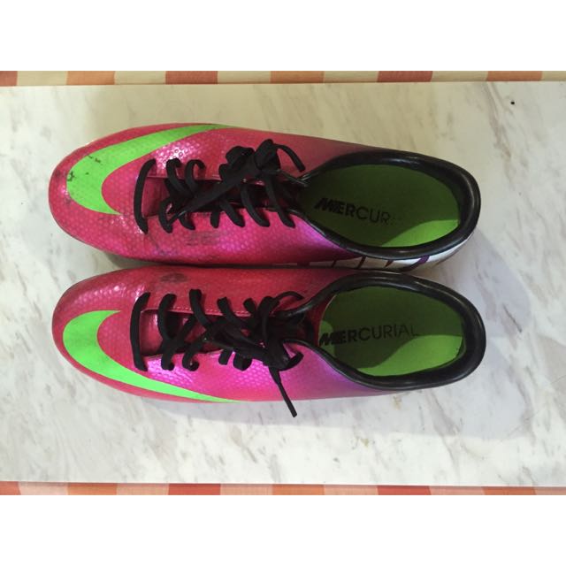 nike mercurial vapor x astro