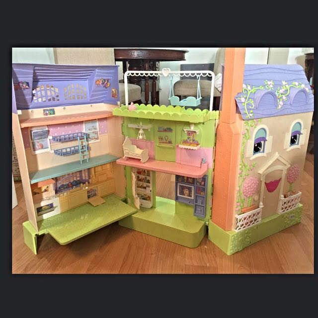 mrs goodbee house