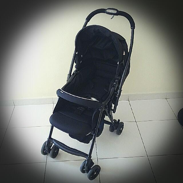 Combi cosmo stroller shop
