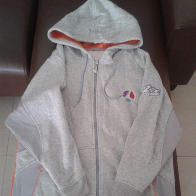 Retro 8 hoodie store