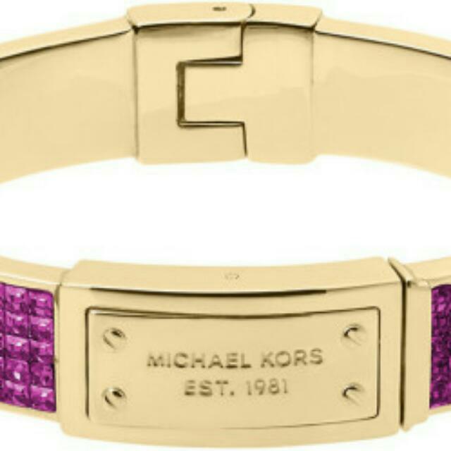 Michael Kors Bracelet, Gold-Tone Plaque and Purple Crystal Cuff Bracelet,  Women's Fashion, Jewelry & Organisers, Bracelets on Carousell