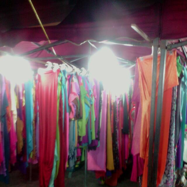 Tapak niaga 8x8 (Barangan Kering) bazar malam "UPTOWN REKO SENTRAL